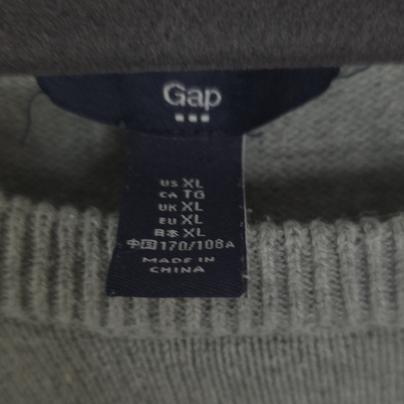 Gap Factory Pull Over Crew Neck "LOVE" sweater Size XL - Picture 4 of 5